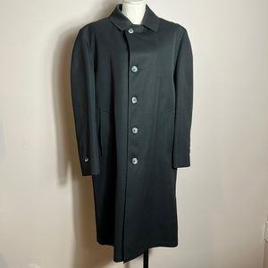 Botany’500 Men’s Insulated Black Single Breasted Coat size 40- excellent